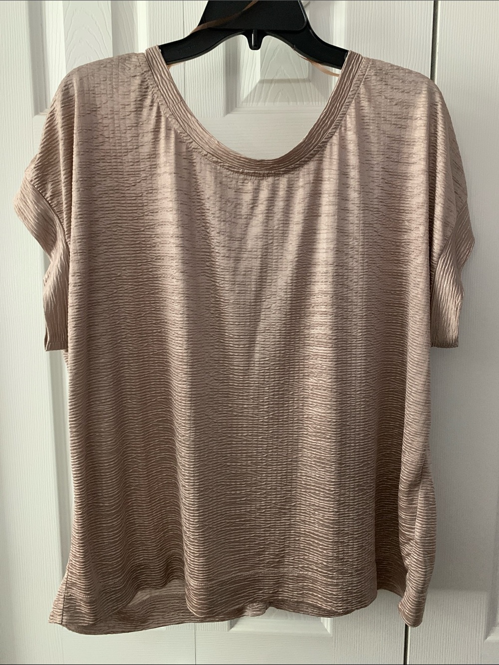 Women’s Short Sleeve Textured Tee